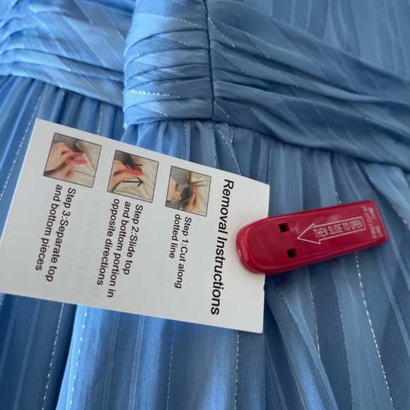 MAC DUGGAL tie neck halter tiered gown maxi dress light blue metallic formal 4 - Picture 14 of 14